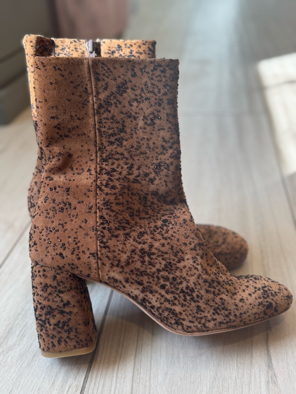 Like New! MIISTA Adrianna Printed Glitter Block Heel Ankle Boots - Picture 4 of 14
